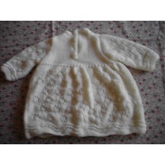 Robe bébé tricot fille blanche en jersey et points ajourés en acrylique - Dos