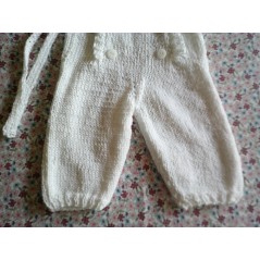 pantalon à pont bébé tricot blanc en jersey  - Gros plan bas