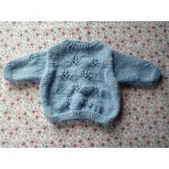 Brassière bébé tricot garçon bleue en jersey et point ajouré - Devant